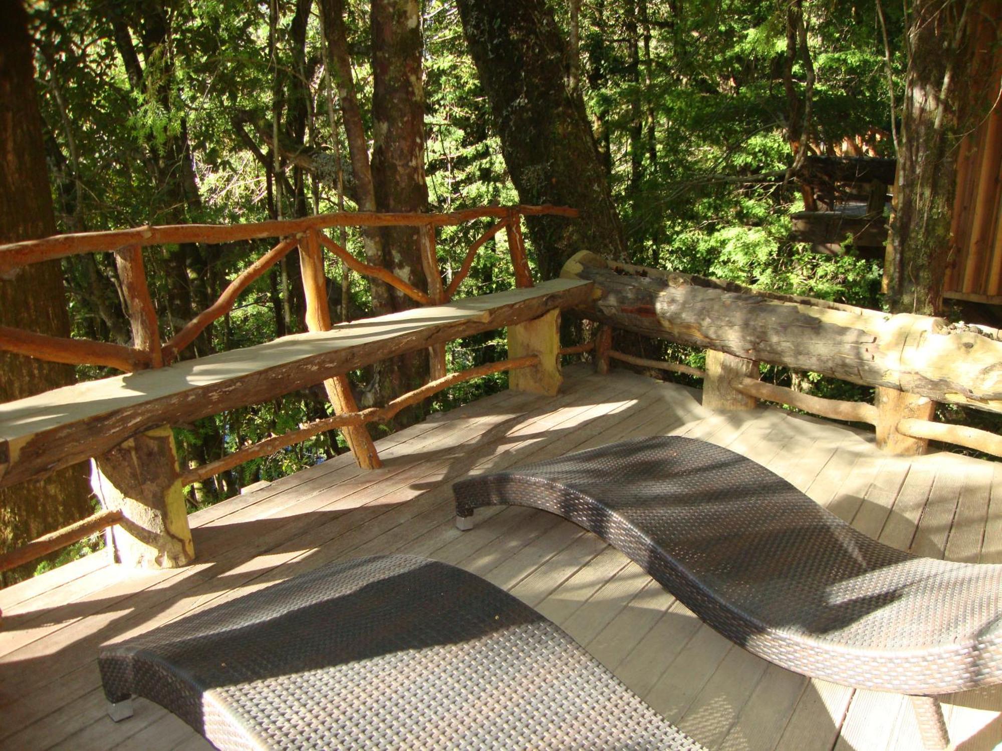 Huilo Huilo Nawelpi Lodge Puerto Fuy Exterior photo